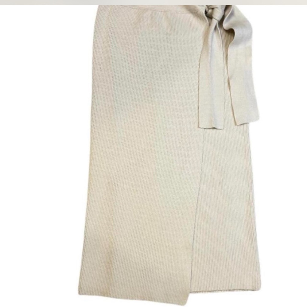Zara Cream Knit Wrap Skirt